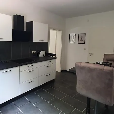 Tla Tdy Apartment